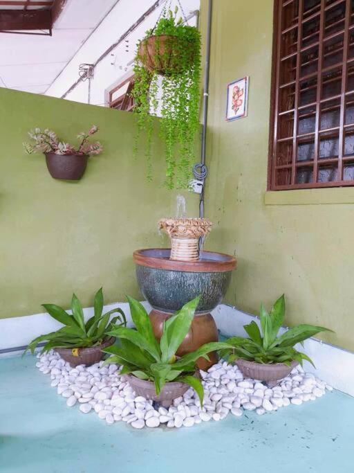 Syukur Homestay อิโปห์ ภายนอก รูปภาพ